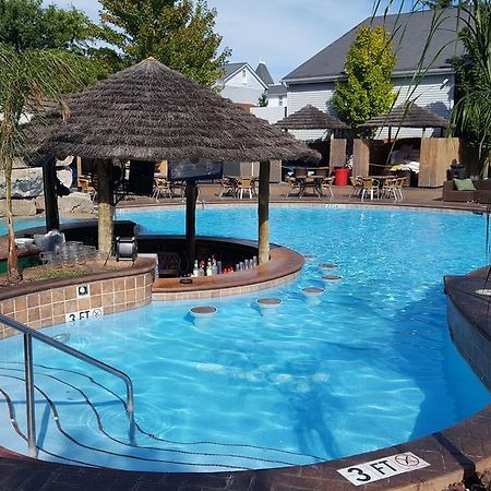 Commodore Resort Put-in-Bay Eksteriør bilde