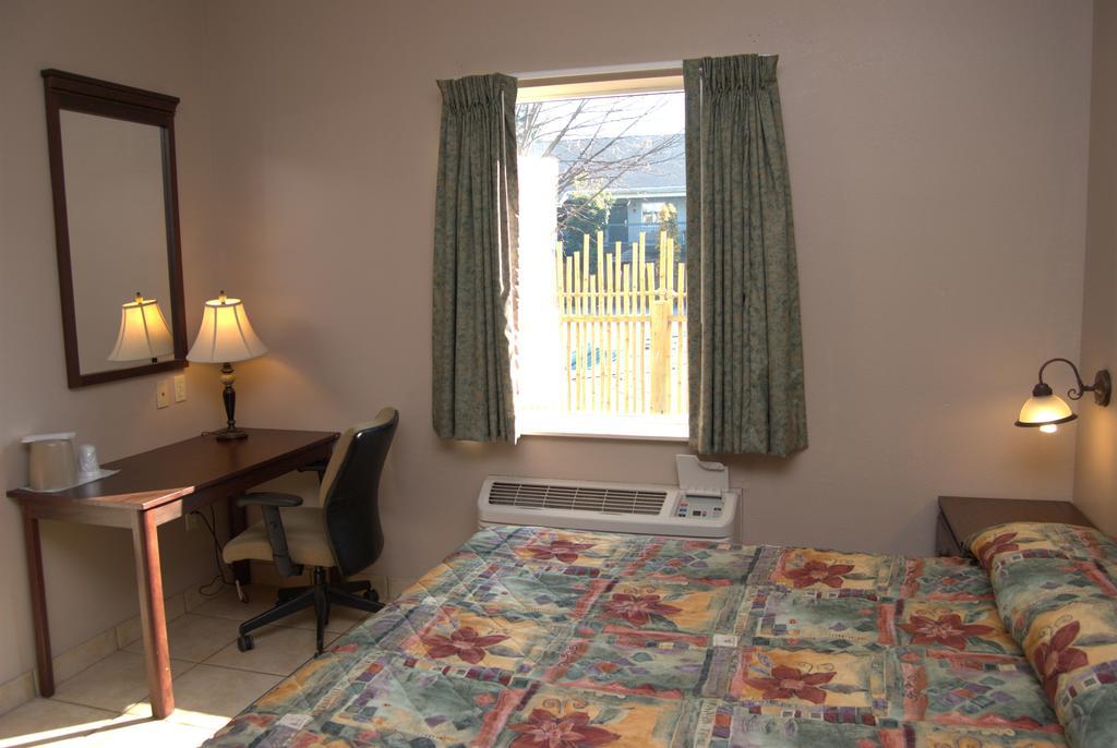 Commodore Resort Put-in-Bay Eksteriør bilde