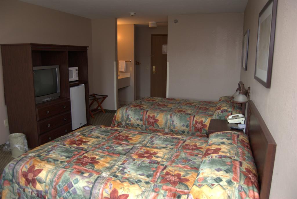 Commodore Resort Put-in-Bay Eksteriør bilde